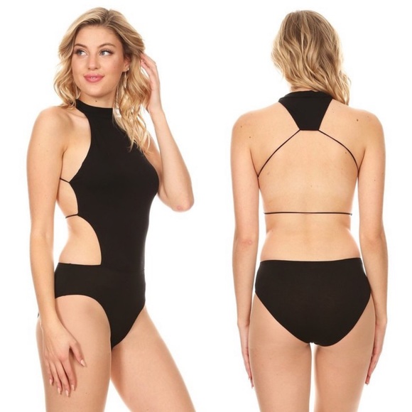 Stay Strapped Stella Bodysuit - Picture 2 of 2